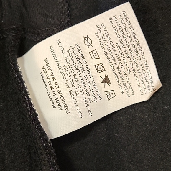 Nike Women's Sportswear Swoosh Fleece ¼-zip top - black - Picture 7 of 10